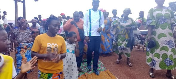 HONORABLE RABE2